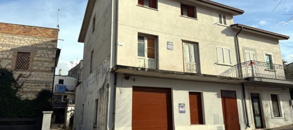 Дуплекс с 2 комнатами в Роккамориче, Италия № 76818 10