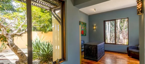 Villa de 5 dormitorios en Tamarin, Mauritius No. 79379 4