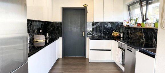 Квартира с 5 комнатами в Альб-Дунай, Германия № 228736 3