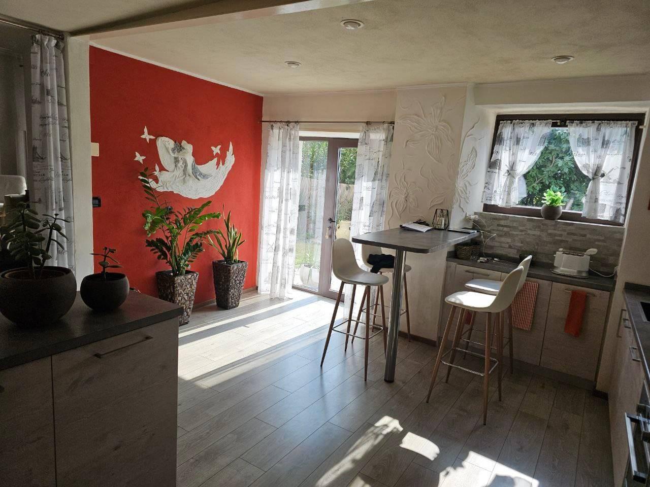 7 rooms Villa in Terzo, Italy No. 41190