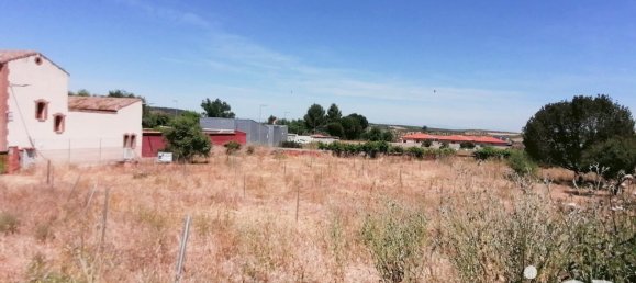 2048m² Land in Castilla–La Mancha, Spain No. 292992 3