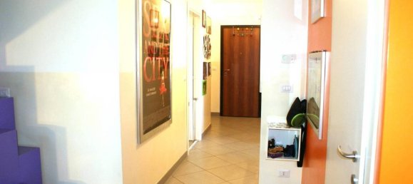 3 rooms Apartment in Genoa, Italy No. 169872 29