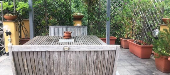 3 rooms Apartment in Genoa, Italy No. 169872 12