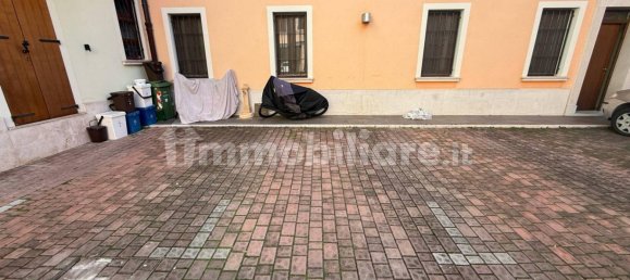 2 Schlafzimmer Wohnung in Castel Goffredo, Italy, Nr. 163431 7