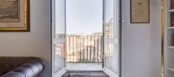 Пентхаус с 2 спальнями в Рим, Италия № 202209 27