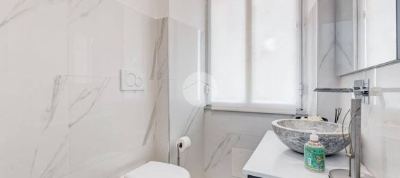 Пентхаус с 2 спальнями в Рим, Италия № 202209 18