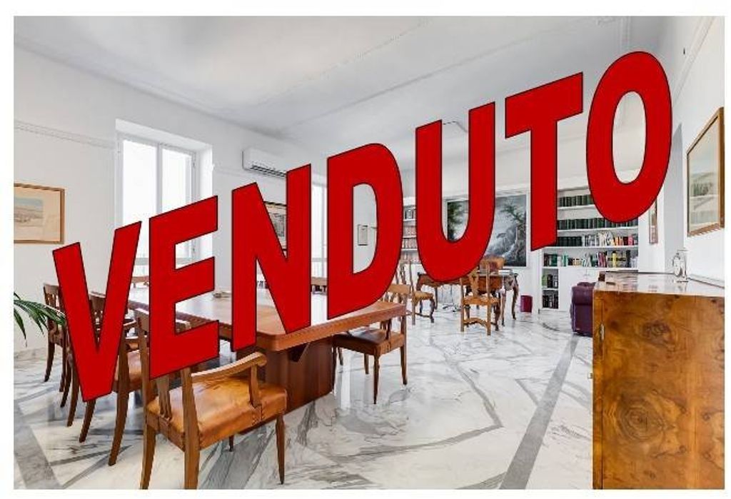 Пентхаус с 2 спальнями в Рим, Италия № 202209