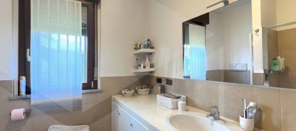 3غرفة شقة في San Giuliano Milanese, Italy رقم 27135 13