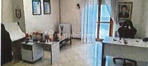 5 bedrooms Apartment in San Giovanni Teatino, Italy No. 208092 3