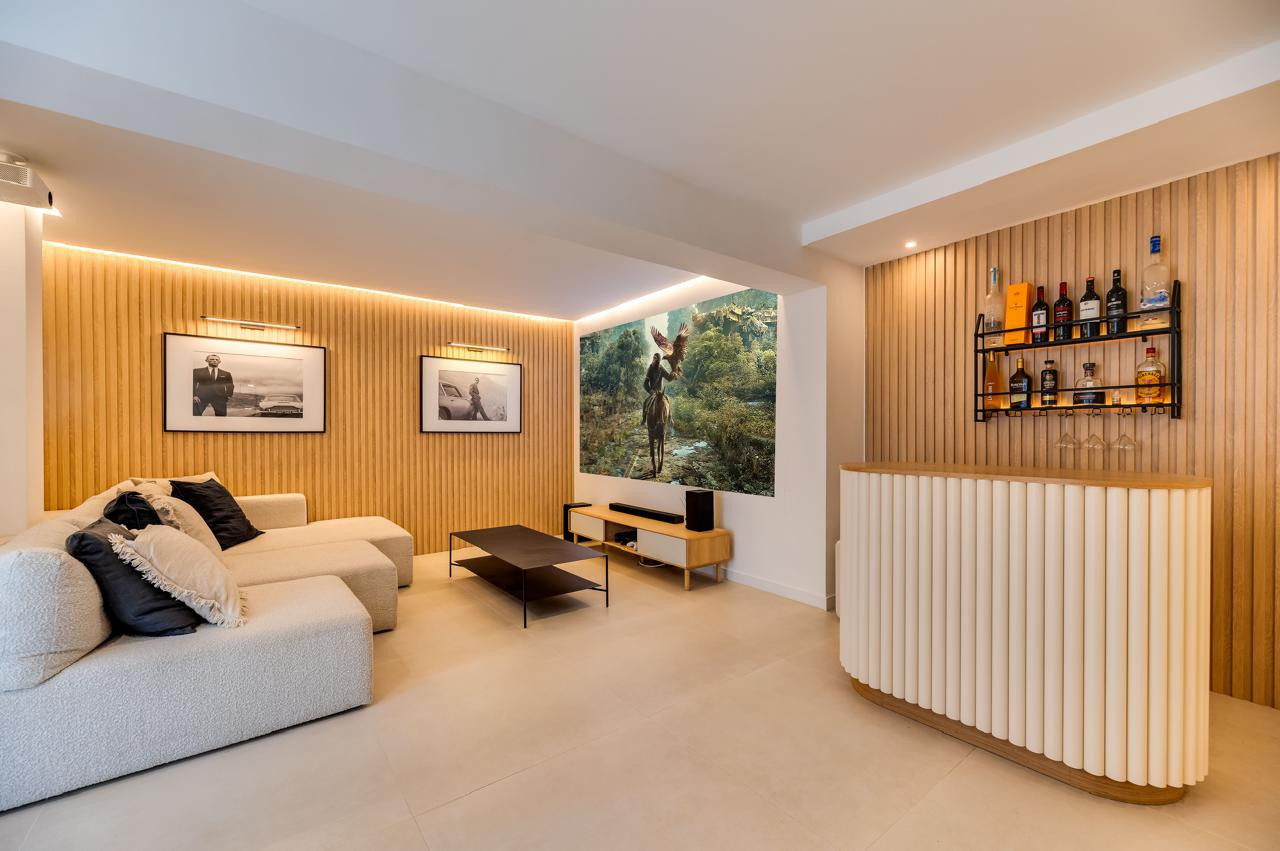 4 bedrooms Duplex in Marbella, Spain No. 128933