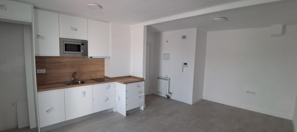 1 bedroom Penthouse in Lleida, Spain No. 180892 7