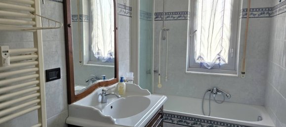 2 rooms Apartment in Genoa, Italy No. 257420 11