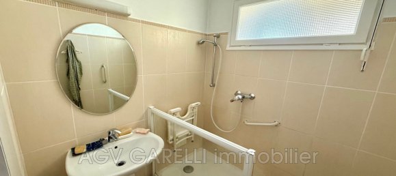 2 bedrooms Apartment in Toulon, France No. 345713 6