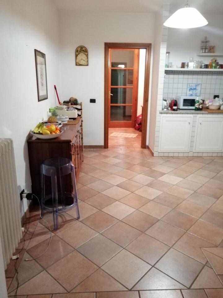 Вилла с 10 комнатами в Веккьяно, Италия № 111837