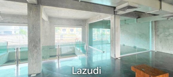 6 bedrooms Commercial property in Pattaya, Thailand No. 16301 9