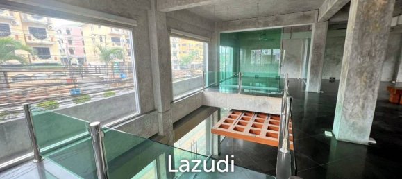 6 bedrooms Commercial property in Pattaya, Thailand No. 16301 6