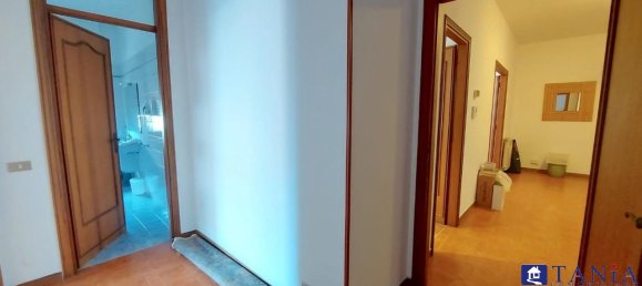 1 Schlafzimmer Wohnung in Carrara, Italy, Nr. 31138 7