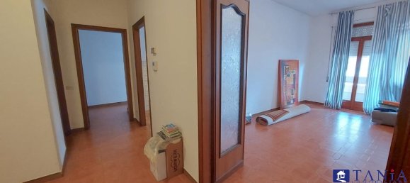 1 Schlafzimmer Wohnung in Carrara, Italy, Nr. 31138 18