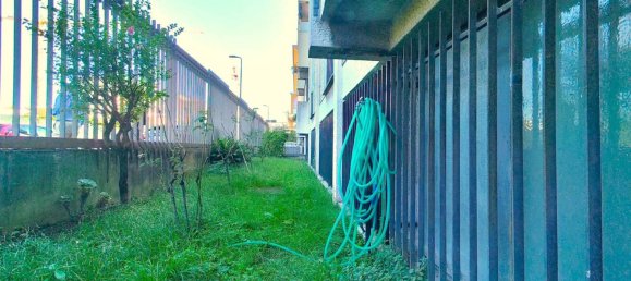 2 bedrooms Apartment in Milan, Italy No. 259879 4