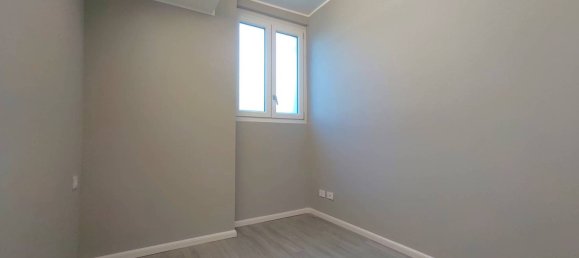 2 bedrooms Apartment in Milan, Italy No. 259879 16