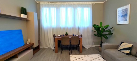 2 bedrooms Apartment in Milan, Italy No. 259879 3