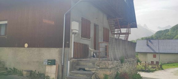 Дом с 18 комнатами в Saint-Jean-d'Arves, Франция № 191996 2