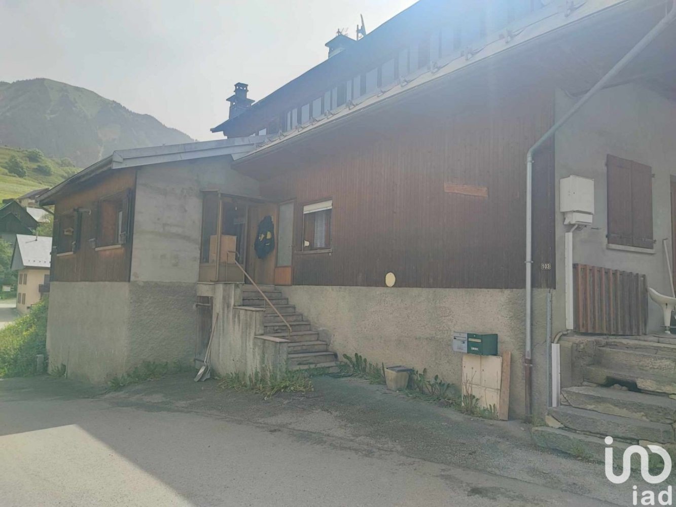 Дом с 18 комнатами в Saint-Jean-d'Arves, Франция № 191996