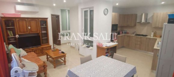 Ático de 1 dormitorio en Gharghur, Malta No. 4997 3