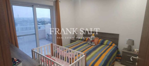 Ático de 1 dormitorio en Gharghur, Malta No. 4997 9