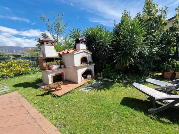 8-salle Maison à Sarzana, Italy No. 194079