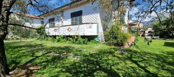 8-salle Maison à Sarzana, Italy No. 194079 3