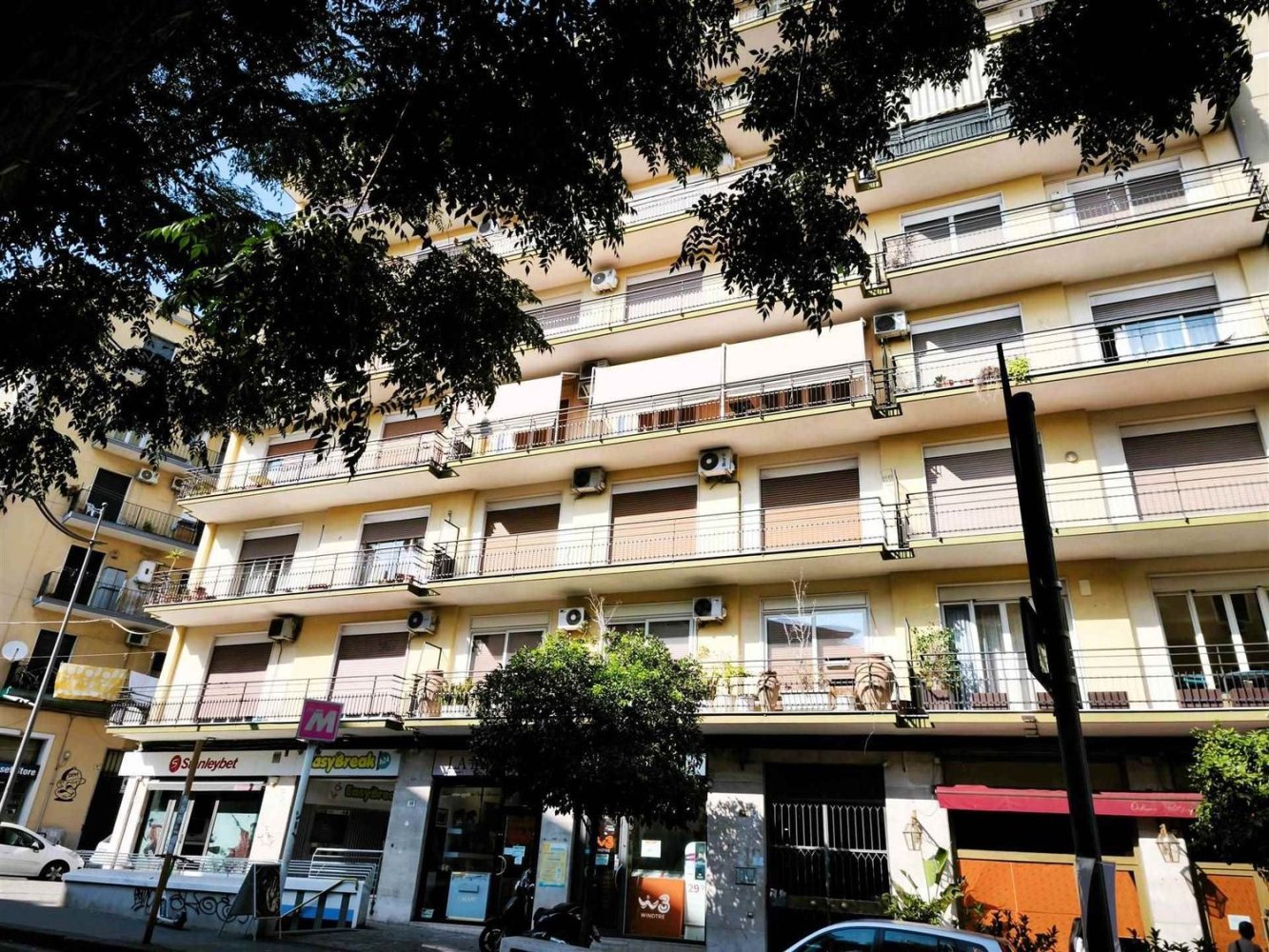 4 bedrooms Apartment in Catania, Italy No. 342058