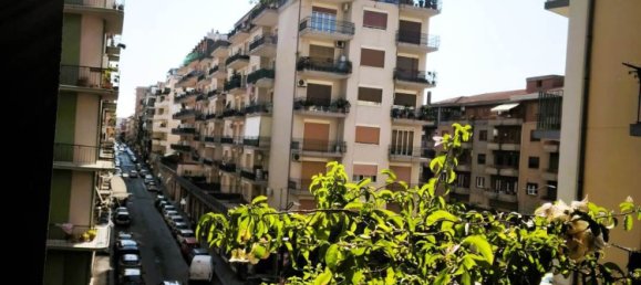 4 bedrooms Apartment in Catania, Italy No. 342058 7