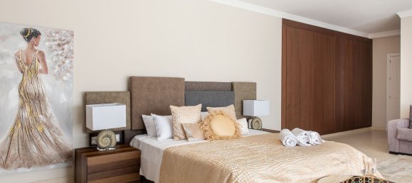 7 bedrooms House in Marbella, Spain No. 125810 16