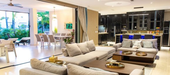 7 bedrooms House in Marbella, Spain No. 125810 40