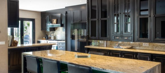 7 bedrooms House in Marbella, Spain No. 125810 5