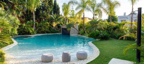 7 bedrooms House in Marbella, Spain No. 125810 44