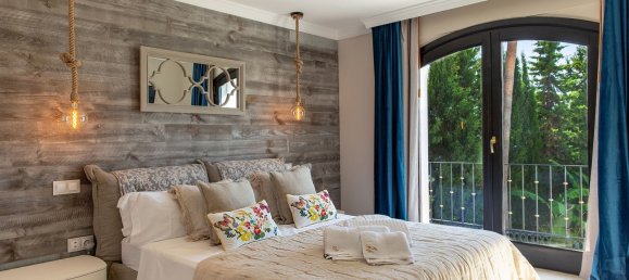 7 bedrooms House in Marbella, Spain No. 125810 10