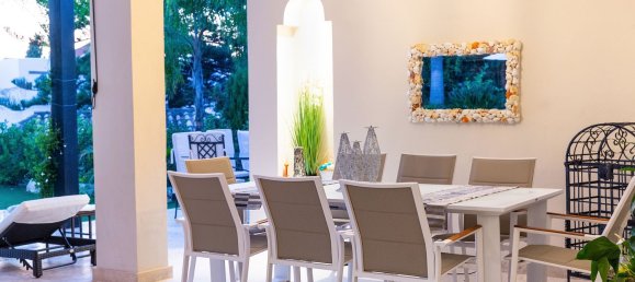 7 bedrooms House in Marbella, Spain No. 125810 2