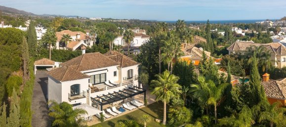 7 bedrooms House in Marbella, Spain No. 125810 45