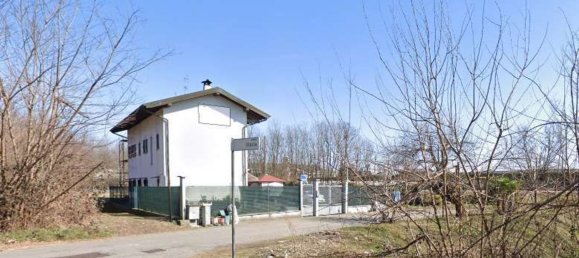 5 bedrooms Apartment in Fontaneto d'Agogna, Italy No. 359386 3