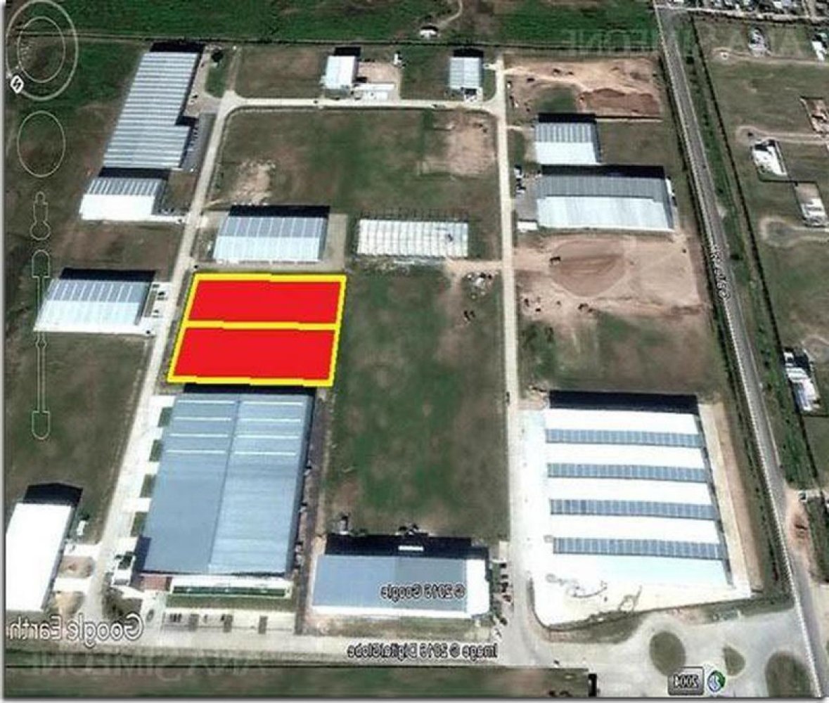  Land in Berazategui, Argentina No. 114093