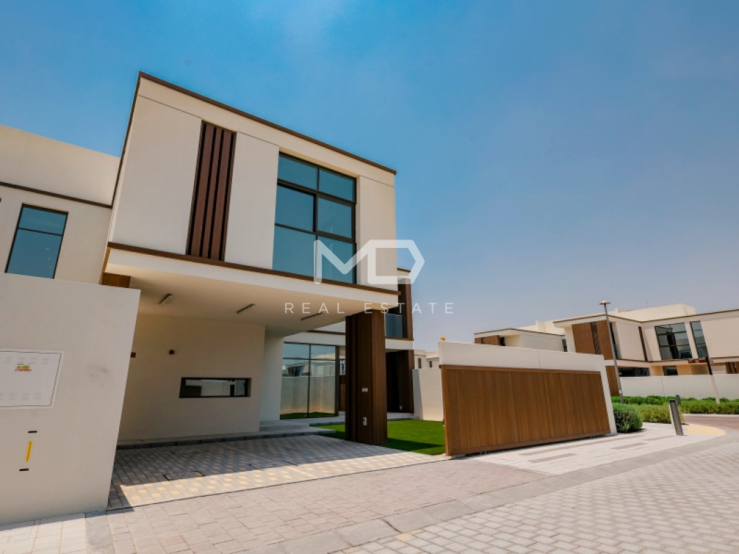 3 bedrooms Townhouse in Abu Dhabi, UAE No. 47572