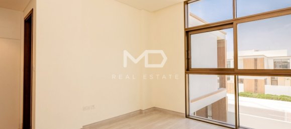 3 bedrooms Townhouse in Abu Dhabi, UAE No. 47572 34