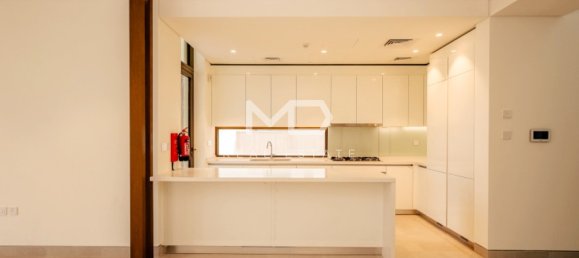 3 bedrooms Townhouse in Abu Dhabi, UAE No. 47572 13