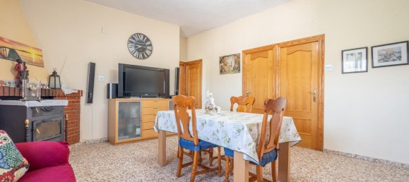 3 bedrooms House in Pedralba, Spain No. 154829 5