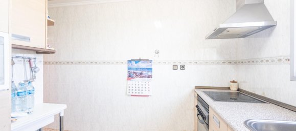 3 bedrooms House in Pedralba, Spain No. 154829 12