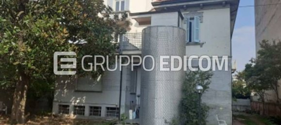 3 rooms Villa in Vigevano, Italy No. 279493 7