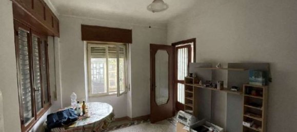 4غرفة شقة في Borgo d'Ale, Italy رقم 43786 3