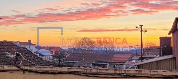 2 bedrooms Apartment in Porto, Portugal No. 209966 5